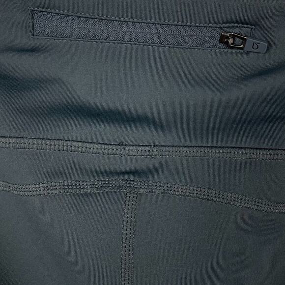 GAP Body Color Block Panel Capris Sz XL - Picture 7 of 10